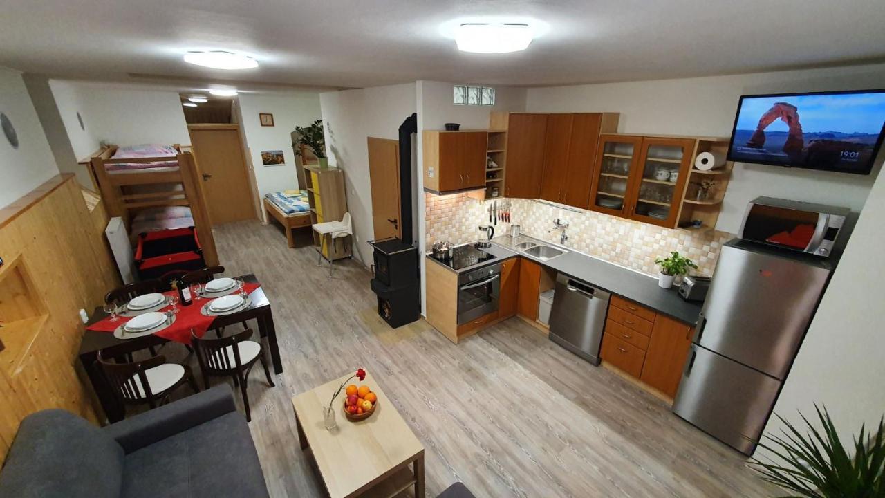 Apartment Chleew Bela pod Pradedem Εξωτερικό φωτογραφία