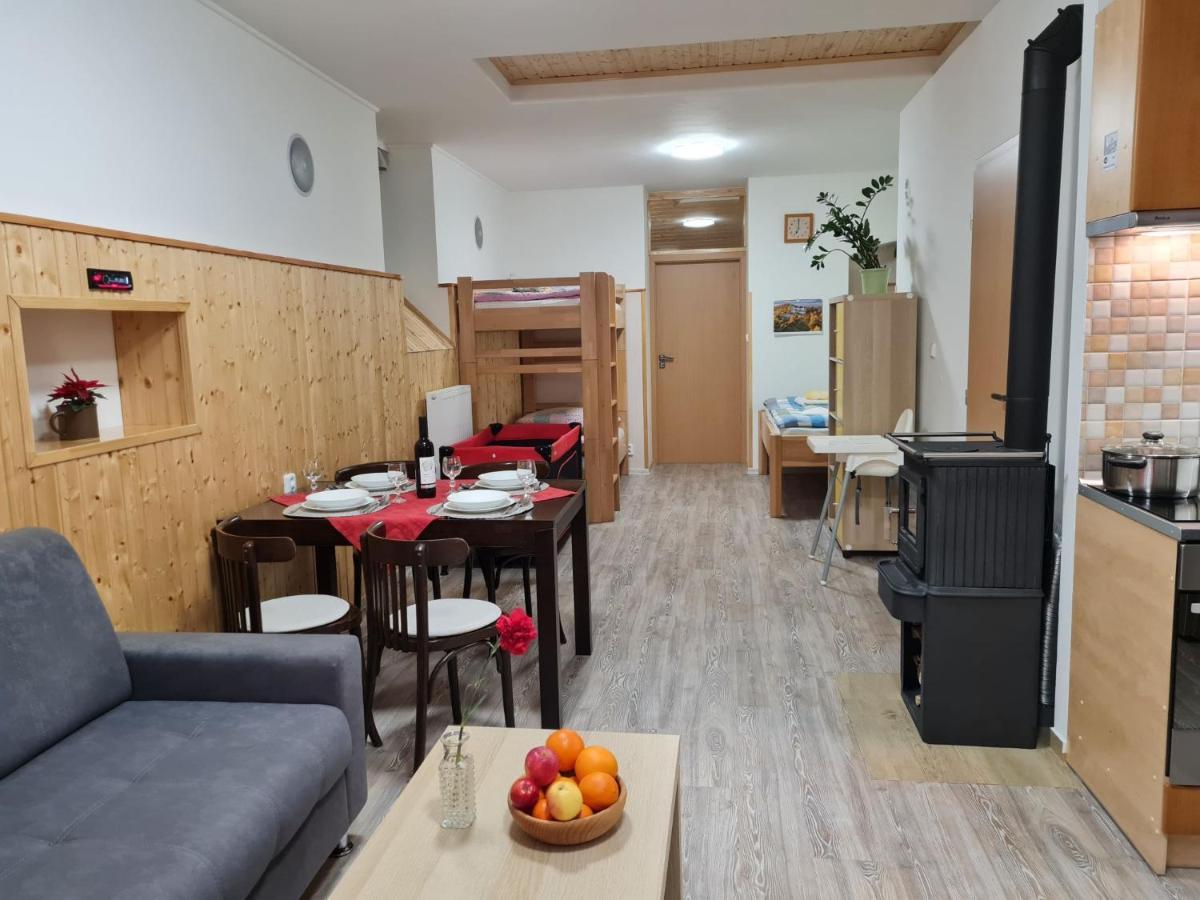 Apartment Chleew Bela pod Pradedem Εξωτερικό φωτογραφία